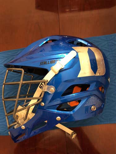 Duke #27 Stallion 600 Helmet Adult