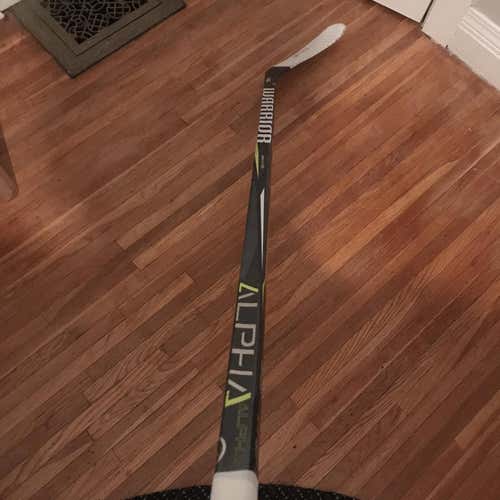 Warrior Right Handed Alpha P28 90 Flex Grip Pro Stock