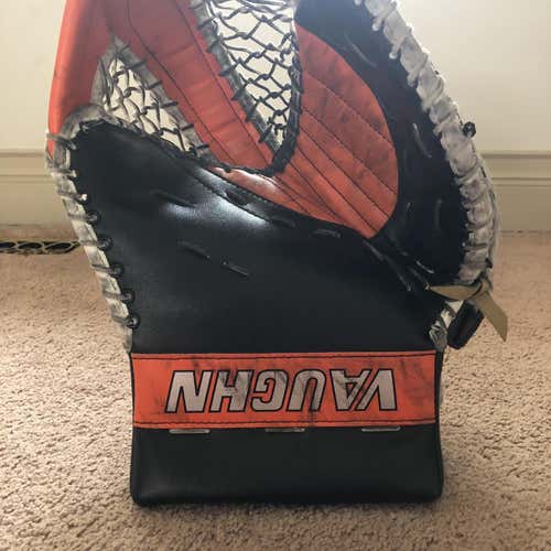 Vaughn Vision 9580 Catch Glove