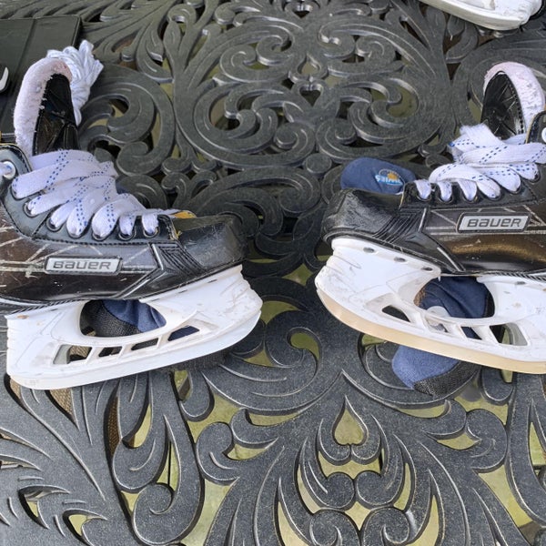 Supreme S190 Hockey Skates Junior Size 1.5