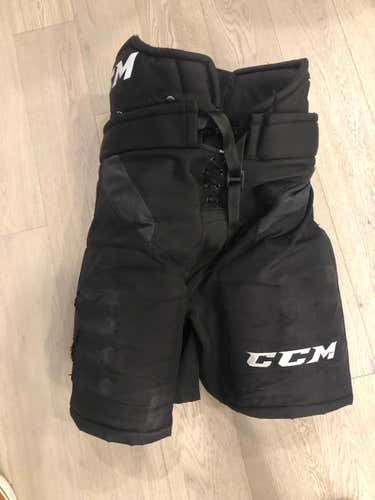 Used med CCM HP31 Pants  Pro Stock Hockey Pants Black ,   (P203)