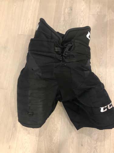 Used LRG CCM HP31 Pants  Pro Stock Hockey Pants Black ,   (P207)
