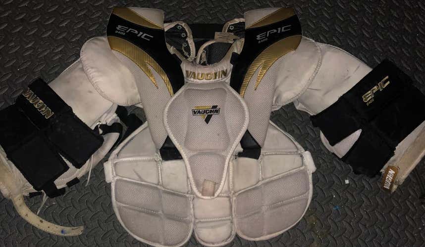 Epic 8400 Goalie Chest Protector Intermediate