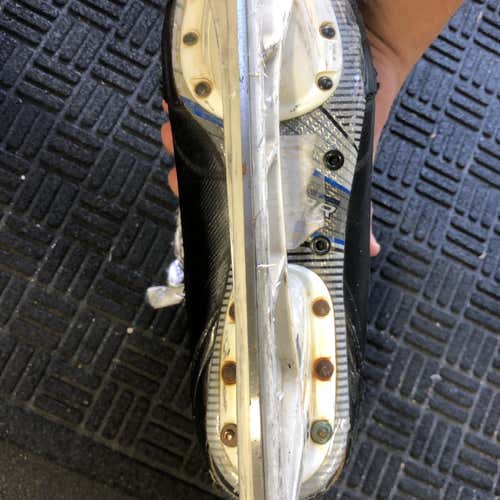 Nexus 1N Hockey Skates Senior Size 10