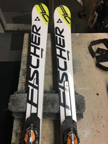 2018 Fischer RC4  GS Skis