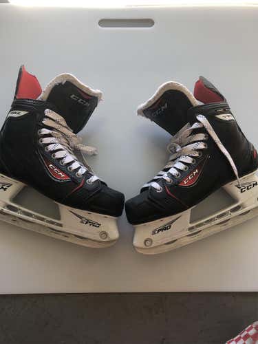 RBZ 70 Hockey Skates Junior  Size 5