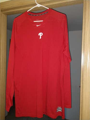 Philadelphia Phillies Nike long sleeve pullover