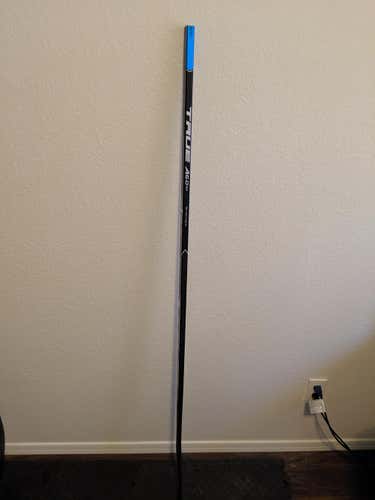 True A6.0 SBP Hockey Stick Lefty 75 Flex MC Grip