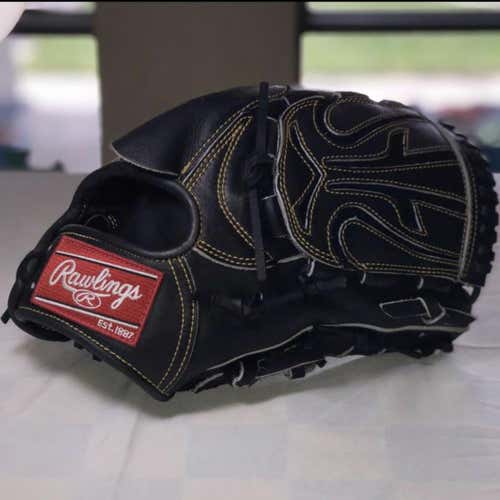 New Rawlings Baseball Glove Adult
