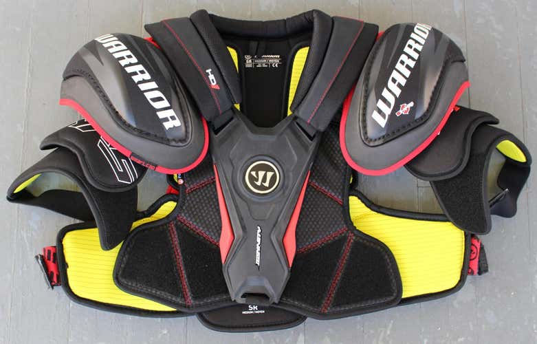 Warrior Dynasty HD1 Shoulder Pads Senior