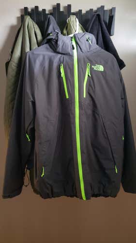 The North Face Jacket Adult