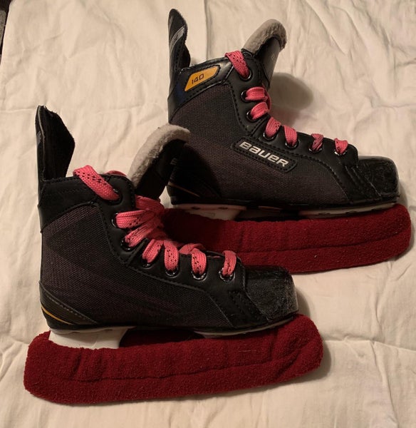 Supreme 140 Hockey Skates Youth Size 13