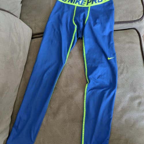 NWOT Nike Pro Fleece Lined Youth tights