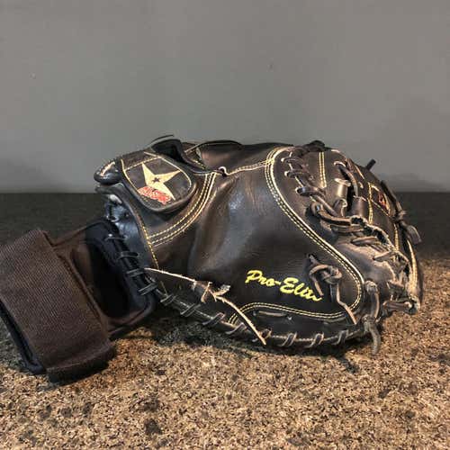 CM3000 Catcher Glove *FSOT*