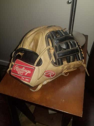 Adult Rawlings Right Handed Heart of The Hide- PRO206CB Baseball Glove 12"