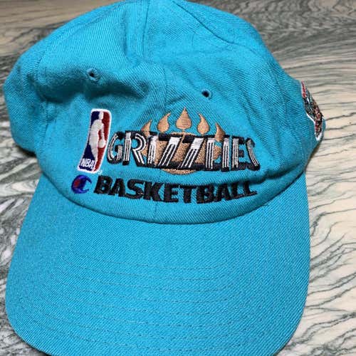 Vintage 90’s Champion Vancouver Grizzlies Hat