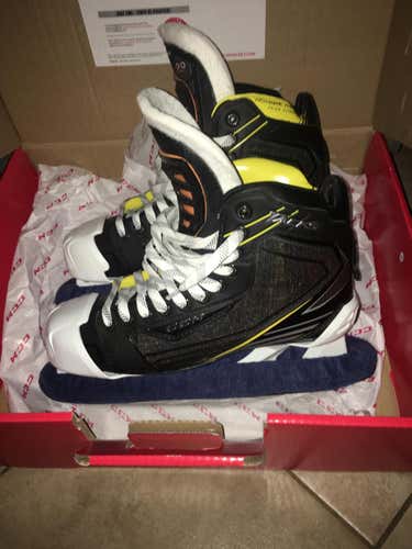 New CCM Tacks Hockey Goalie Skates Senior Pro Stock Size 10
