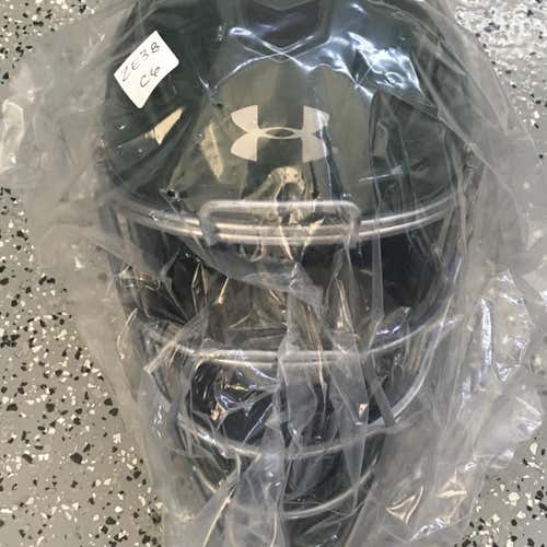 New Under Armour Catcher's Mask/Helmet Youth Dark Green