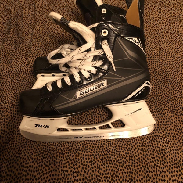 Supreme 150 Hockey Skates Senior Size 8.5