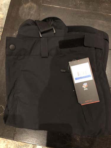 New Spyder Ski Pants - XL