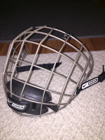 Bauer 8500 Large Cage