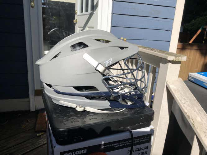 New Cascade R Helmet Adult