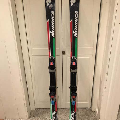 Nordica Dobermann GS WC Skis