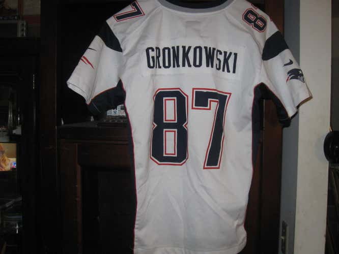NE PATRIOTS  ROB GRONKOWSKI YOUTH ROAD  JERSEY(M 10/12)