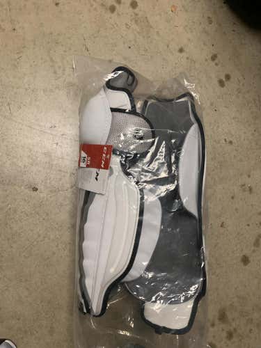 New CCM 19K Shin Pads Senior