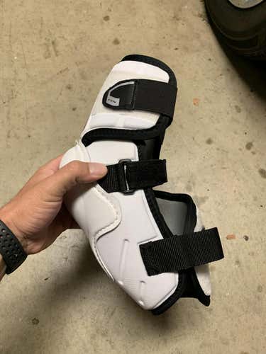 CCM 19K Elbow Pads Senior