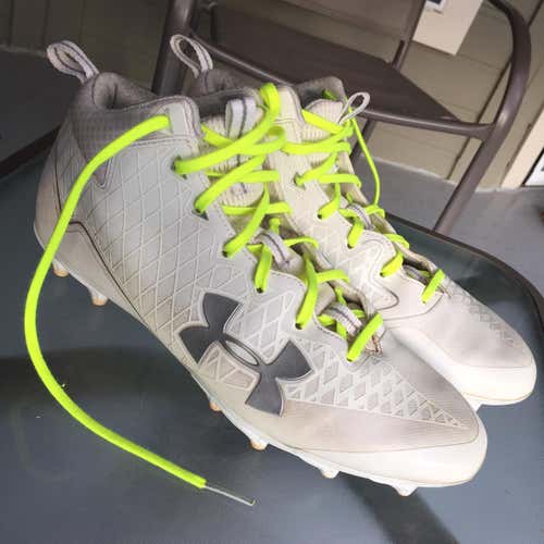 Great Condition UA Banshee Cleats - Sz10