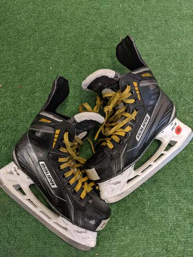 Bauer Supreme Hockey Skates Junior Size 3
