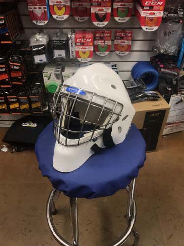 New Razor Goalie Mask Senior