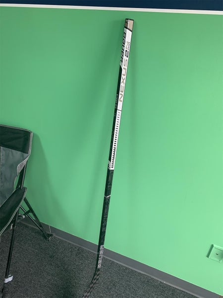 Nexus 2N Pro Hockey Stick Righty Unknown Senior Pro Stock