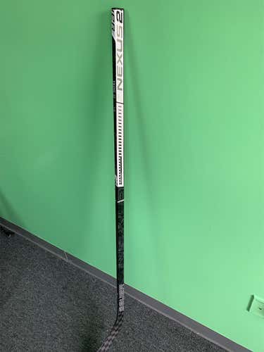 Nexus 2N Pro Hockey Stick Righty Unknown Senior Pro Stock