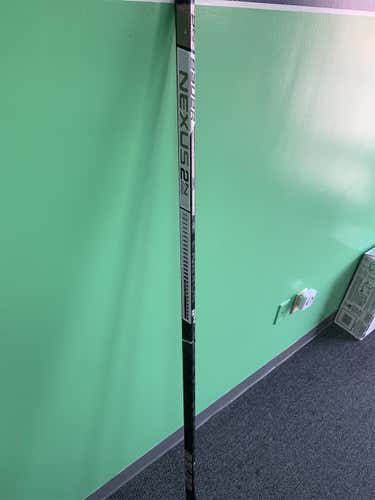 Nexus 2N Pro Hockey Stick Lefty Unknown Senior Pro Stock