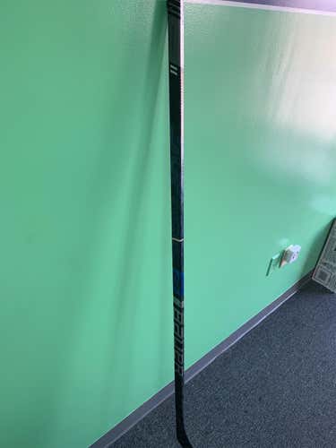 Supreme 2S Pro Hockey Stick Lefty Unknown Senior Pro Stock