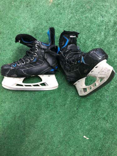 Bauer Nexus N7000 Skates Size 2.5d