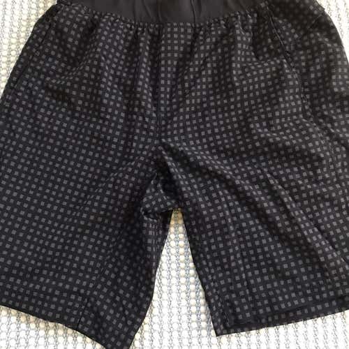 Lululemon Shorts Adult
