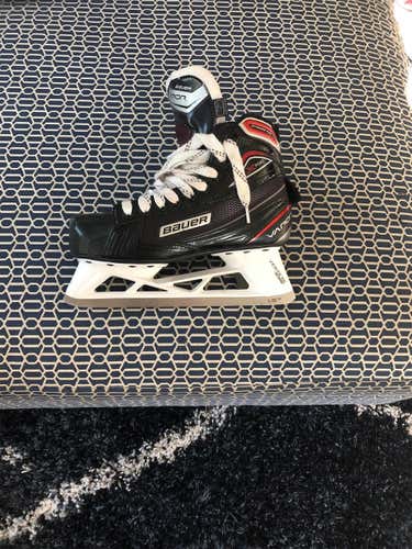 Vapor X700 Hockey Goalie Skates Senior  Size 7