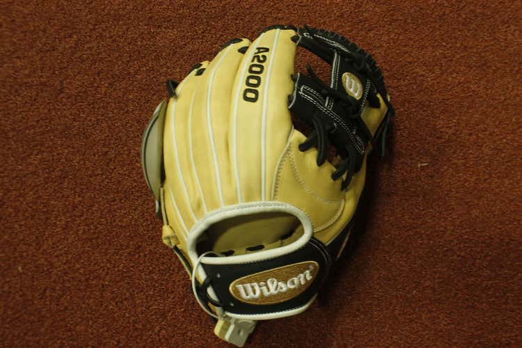 Wilson A2000 1787 11.75" Baseball Glove. NO TRADES