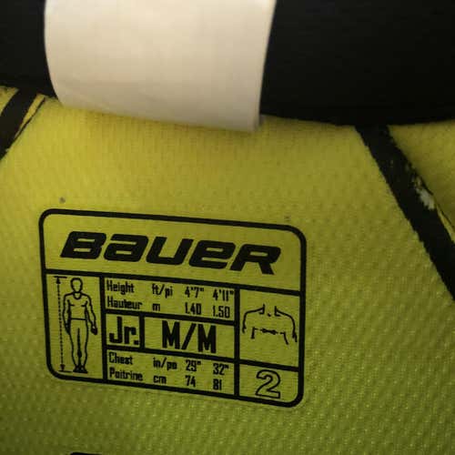 New Medium Bauer 2S Pro Shoulder Pads Junior