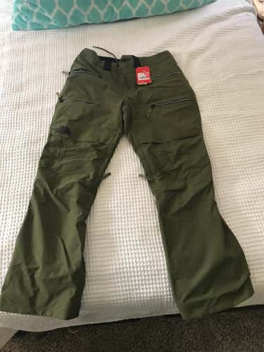 New The North Face Pants