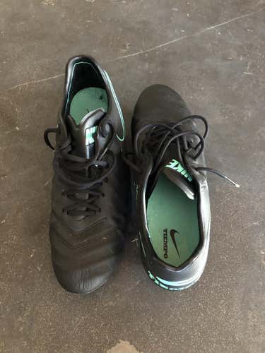 New Nike Tiempo Legend VI Cleats