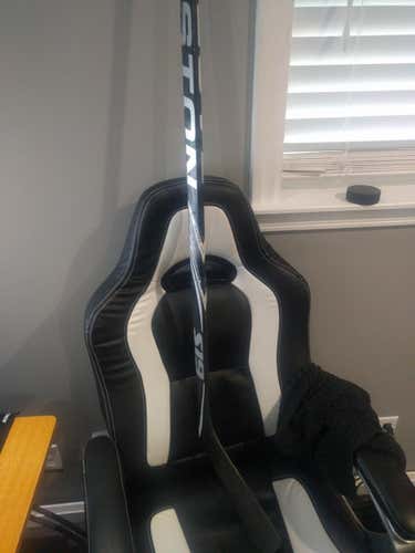 Easton S19 Hockey Stick Lefty Heel Senior