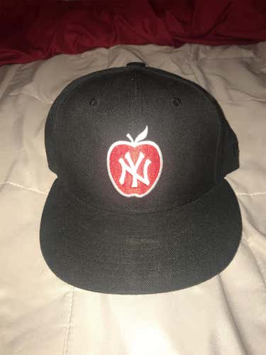 Fitted Yankees New Era 7 1/8