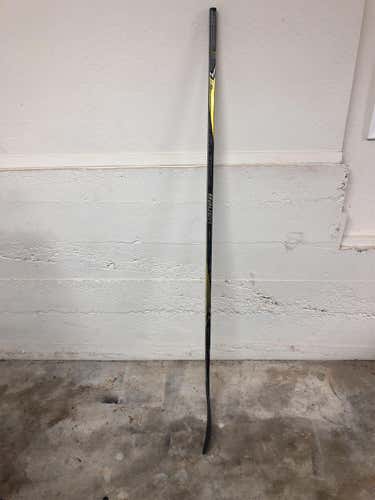 Supreme 1S Hockey Stick Lefty Toe Senior