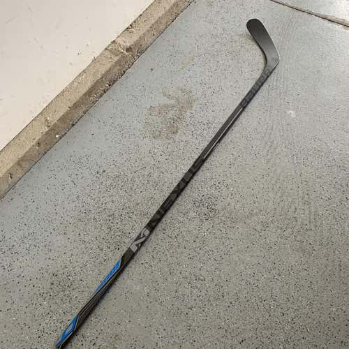 Nexus 8000 Hockey Stick Lefty Unknown Senior Pro Stock