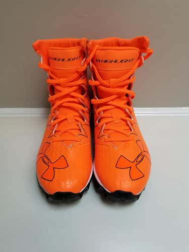 New BOY'S Under Armour Highlights Cleats size 4.5