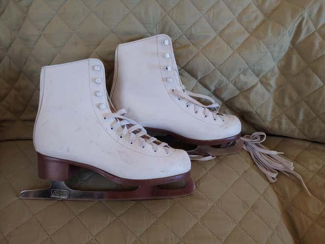 Glacier by Jackson 120 Figure Skates Size 7